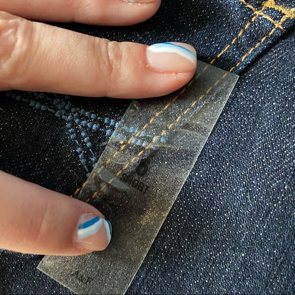 NWT A&F Emma Bootcut Jeans DarkWash 6 Short Petite - Picture 9 of 9